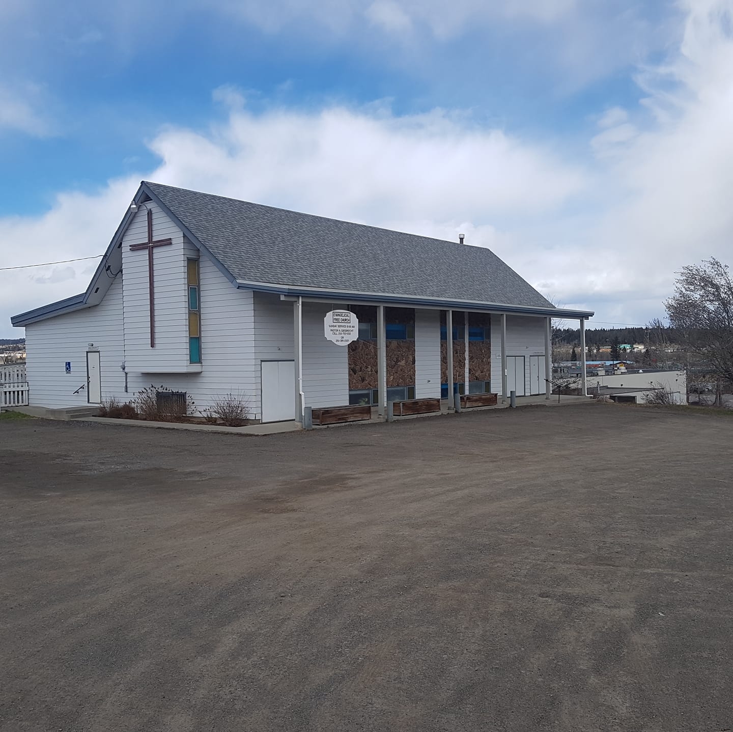 Kingdom Hall exterior in Timmins